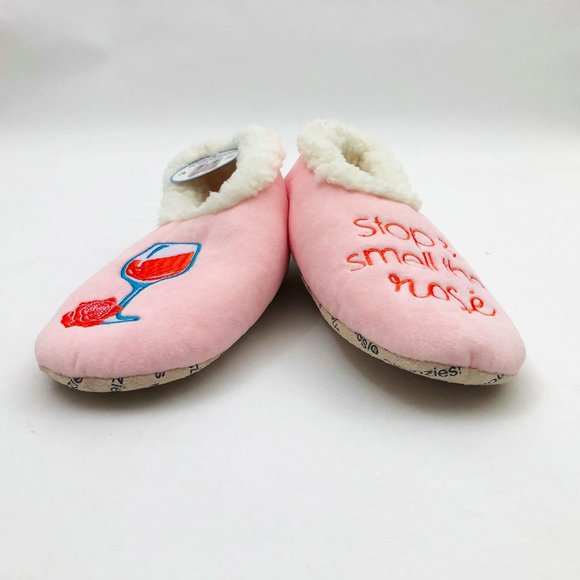 NWT Snoozies Women's Stop & Smell the Rose Slippers Medium 7/8 Pink - Picture 2 of 6